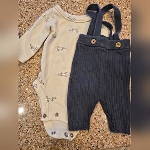 Carter's Blue Knit Baby Outfit, NB Size